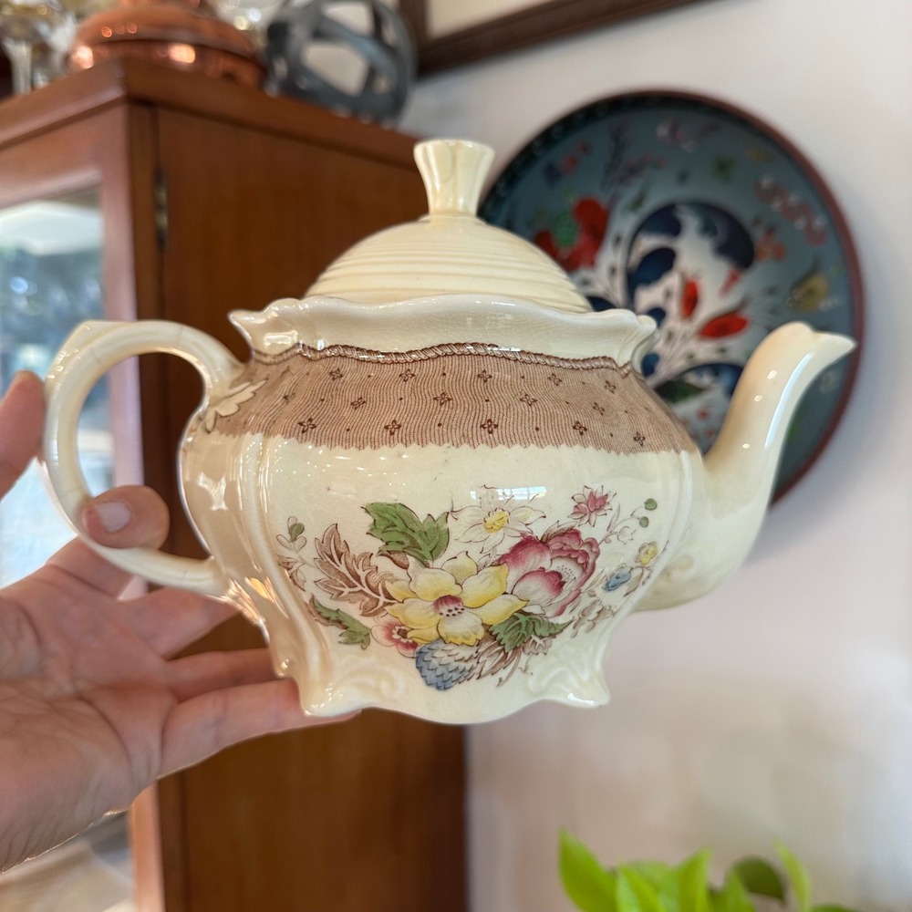 Vtg Ridgway Plymouth Teapot Floral Lace Shelton England Ceramic Cottagecore READ
